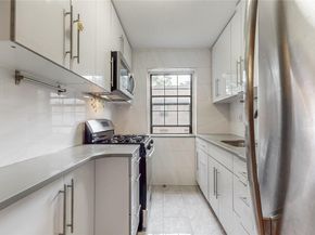 144-30 78th Rd 3F, Flushing NY 11367