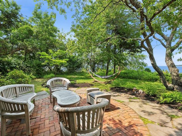 160 Sound Drive, Greenport NY 11944