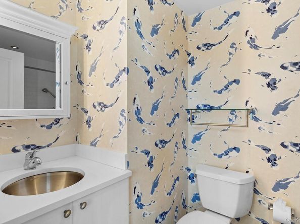 160 Sound Drive, Greenport NY 11944