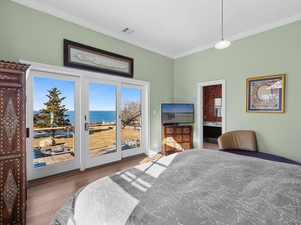 160 Sound Drive, Greenport NY 11944