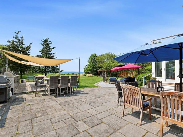 160 Sound Drive, Greenport NY 11944