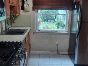 147 S Montgomery Street, Valley Stream NY 11580
