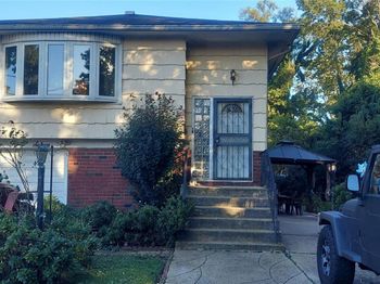 147 S Montgomery Street