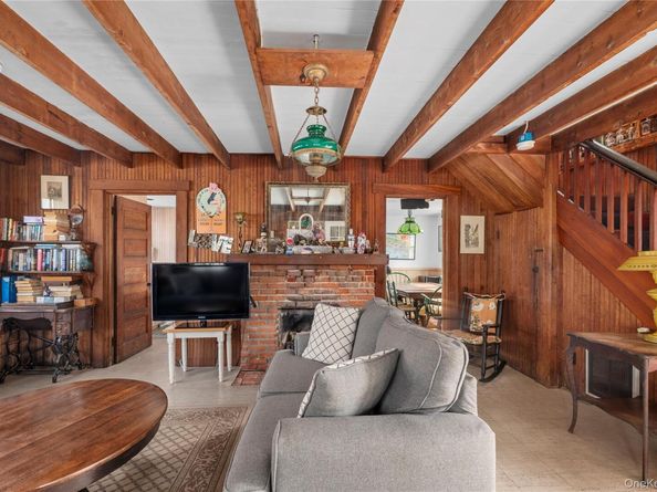 919 Evergreen Walk, Ocean Beach NY 11770