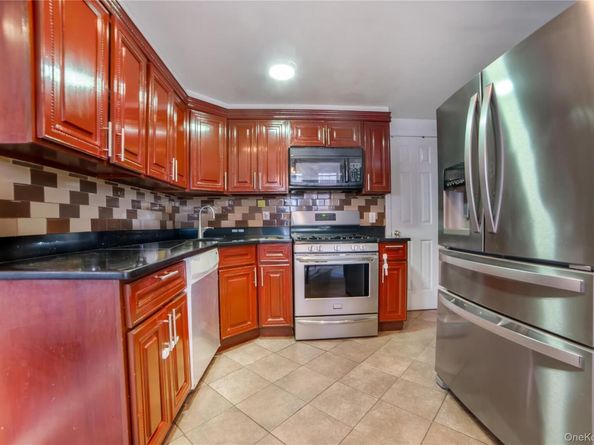 88-20 Hollis Court Boulevard, Queens Village NY 11427