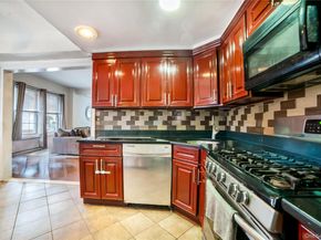 88-20 Hollis Court Boulevard, Queens Village NY 11427