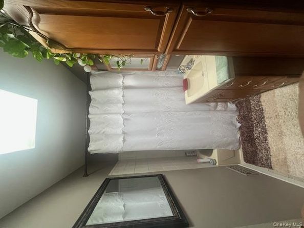 1019 Vincent, Bronx NY 10465