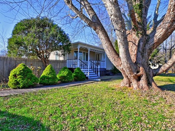 154 Jefferson Drive, Mastic Beach NY 11951