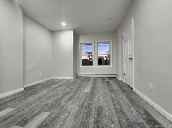 225 S 11th Avenue, Mount Vernon NY 10550