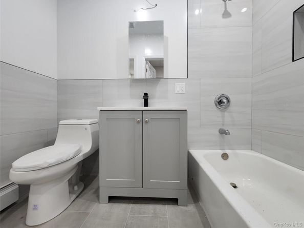 225 S 11th Avenue, Mount Vernon NY 10550