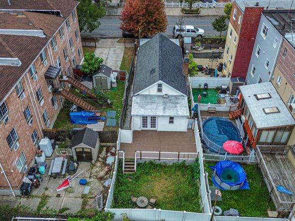 2738 Miles Avenue, Bronx NY 10465