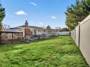 78 Redwood Lane, Massapequa Park NY 11762