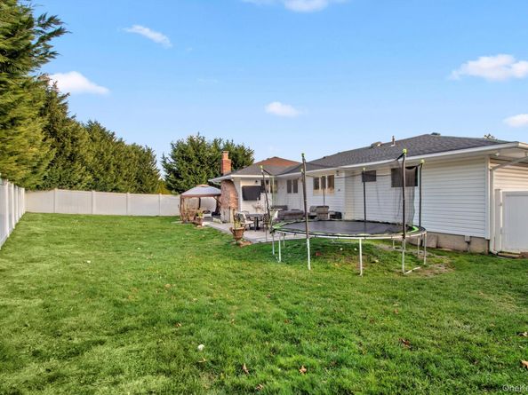 78 Redwood Lane, Massapequa Park NY 11762