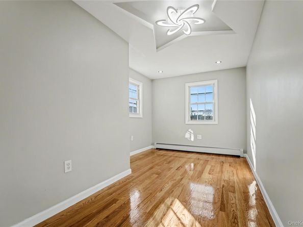 94-42 113th Street, Richmond Hill NY 11419