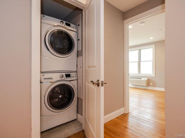 661 W Broadway 503, Long Beach NY 11561