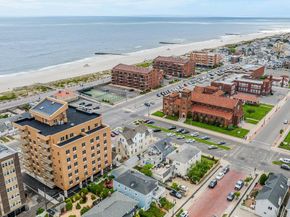 661 W Broadway 503, Long Beach NY 11561