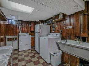 645 S 10th Street, New Hyde Park NY 11040