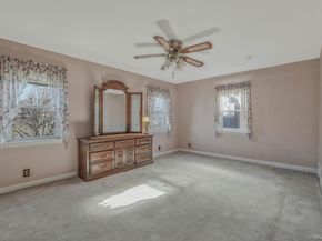 645 S 10th Street, New Hyde Park NY 11040