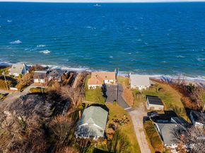 18 N Walk, Jamesport NY 11947