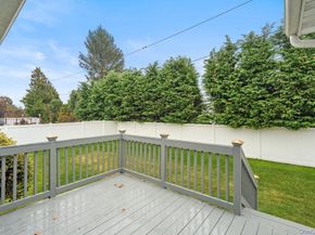 15 Morris Drive, Syosset NY 11791