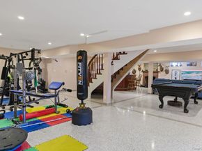 14910 7th Avenue, Whitestone NY 11357