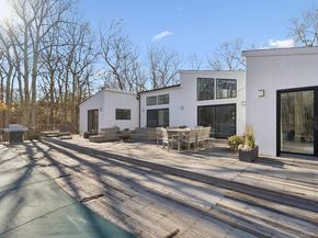 56 North Woods Lane, East Hampton NY 11937