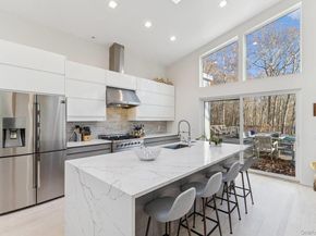 56 North Woods Lane, East Hampton NY 11937