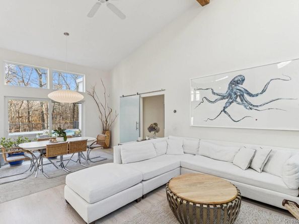 56 North Woods Lane, East Hampton NY 11937