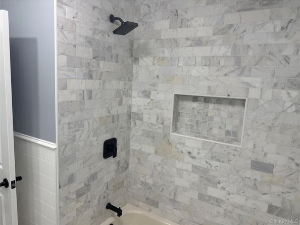 321 Oakford Street, West Hempstead NY 11552