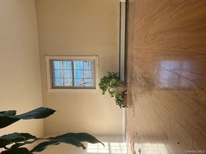 147 Pauls Path, Coram NY 11727