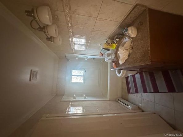 147 Pauls Path, Coram NY 11727