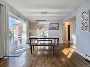 94 Clarendon Road, Ronkonkoma NY 11779