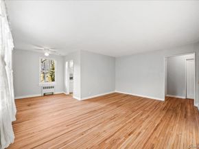 81L Glen Keith Road 81L, Glen Cove NY 11542