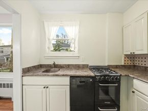 81L Glen Keith Road 81L, Glen Cove NY 11542