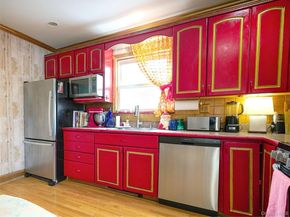 37 Centre Street, Bronx NY 10464