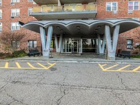 1841 Central Park Ave 15P, Yonkers NY 10710