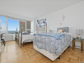 166-25 Powells Cove Boulevard 18G, Beechhurst NY 11357