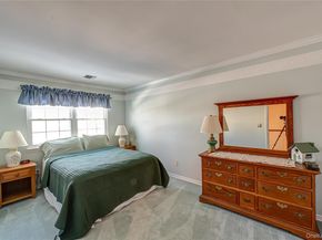 4 Chelsea Drive, Smithtown NY 11787