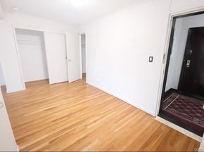 209-25 18th Ave 4C, Bayside NY 11360