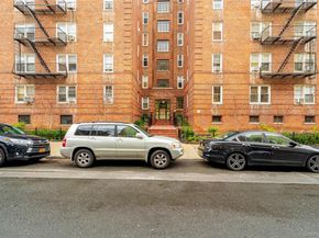 2080 Barnes Avenue 4A, Bronx NY 10462