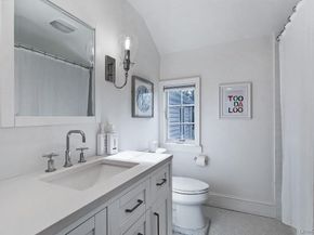 94 Round Hill Road, Scarsdale NY 10583