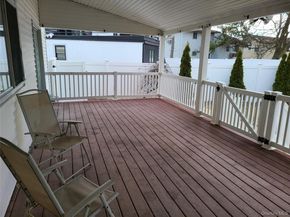 50 Ann Drive E, Freeport NY 11520