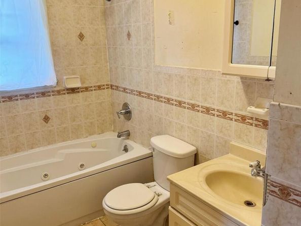 314 S 1st Avenue, Mount Vernon NY 10550