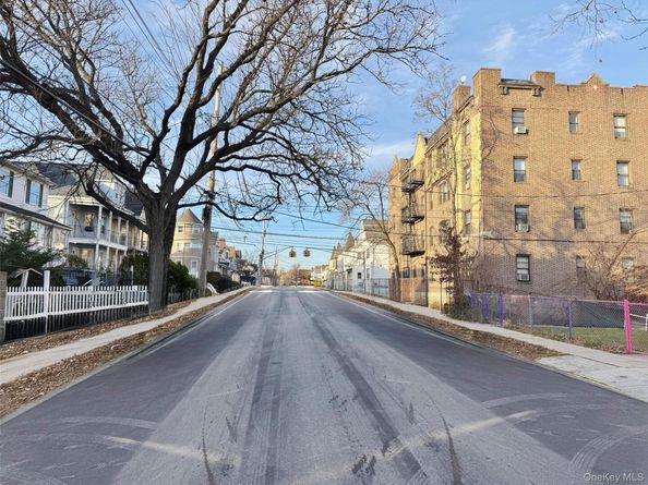 314 S 1st Avenue, Mount Vernon NY 10550