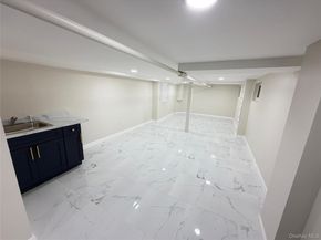 118-09 202 Street, Saint Albans NY 11412