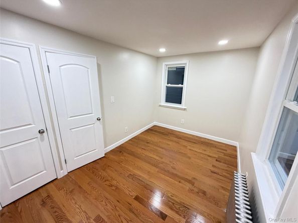 118-09 202 Street, Saint Albans NY 11412