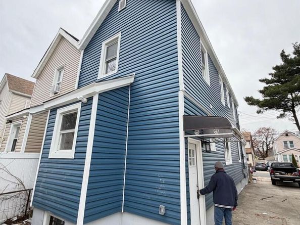 118-09 202 Street, Saint Albans NY 11412