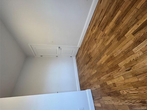 131-30 Laurelton Parkway Lower, Laurelton NY 11422