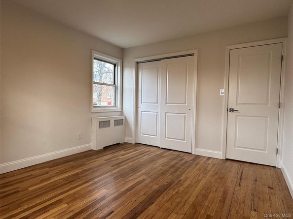 131-30 Laurelton Parkway Lower, Laurelton NY 11422