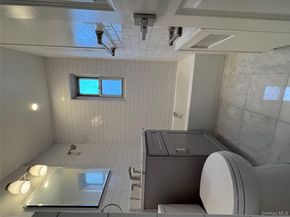 131-30 Laurelton Parkway Lower, Laurelton NY 11422